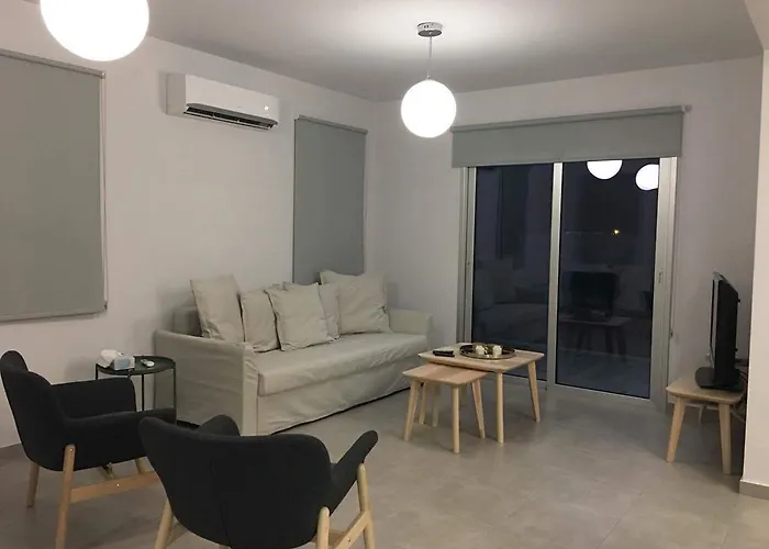 Kitsios With Private Pool No2 * Protaras