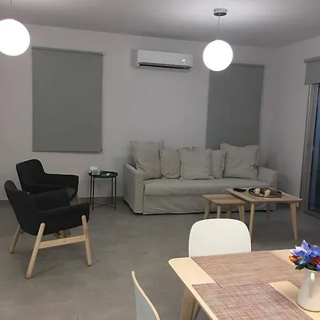 Kitsios With Private Pool No2 * פרוטאראס