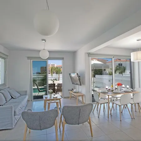 Kitsios With Private Pool No2 Tatil Evi