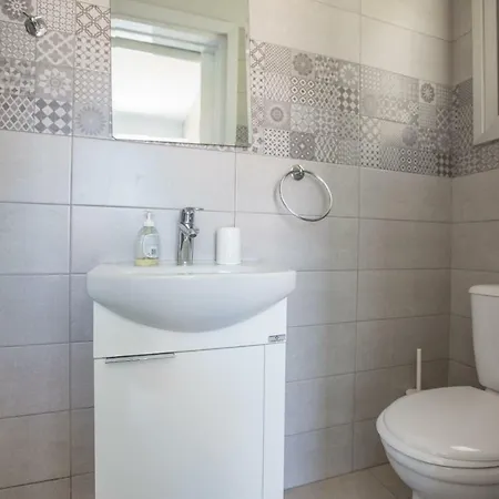 Kitsios With Private Pool No2 *