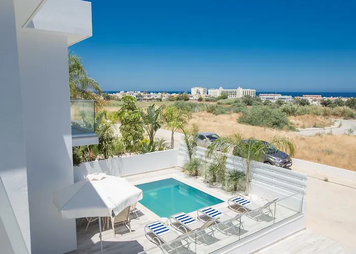 Kitsios With Private Pool No2 *