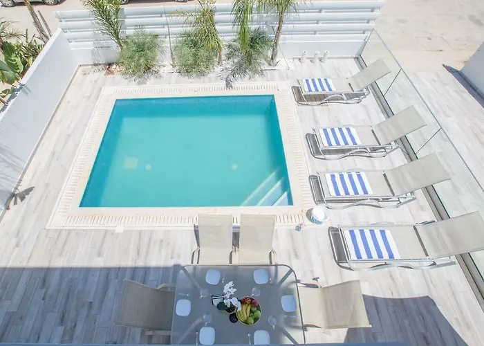 Kitsios With Private Pool No2 Protaras