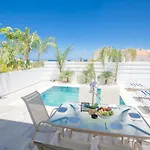 Kitsios With Private Pool No2 Prázdninový dům *